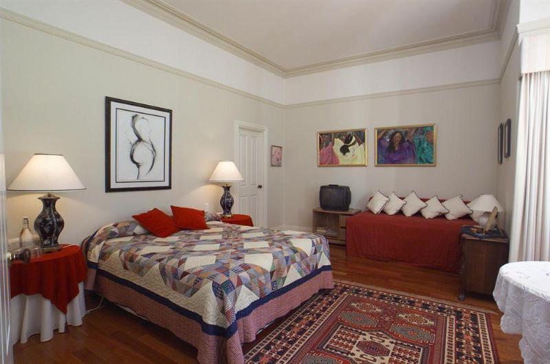 Ford House Bed & Breakfast بريدج تاون المظهر الخارجي الصورة