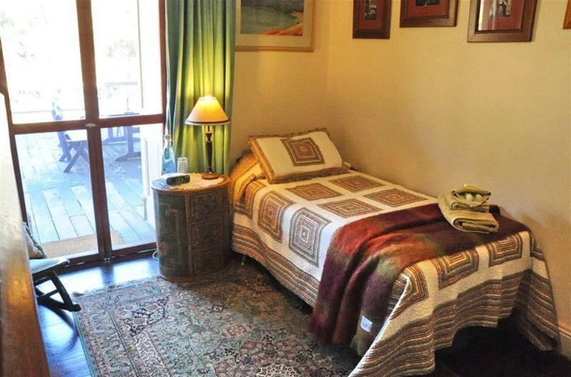 Ford House Bed & Breakfast بريدج تاون المظهر الخارجي الصورة